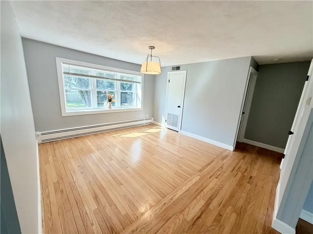 40 Heroux Boulevard Cumberland RI 02864
