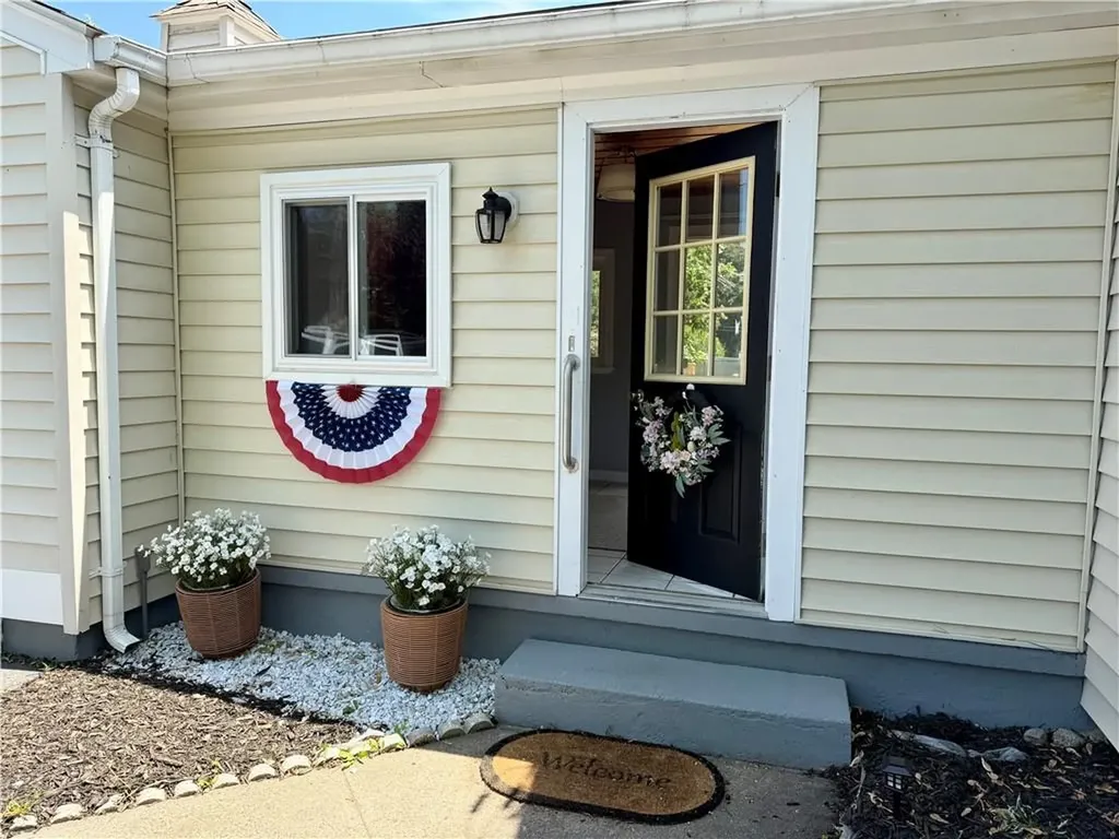 40 Heroux Boulevard Cumberland RI 02864