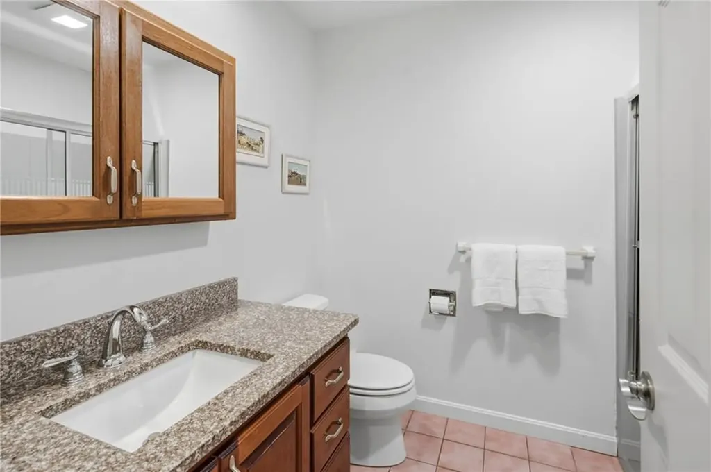 37 Pleasant Avenue Narragansett RI 02882
