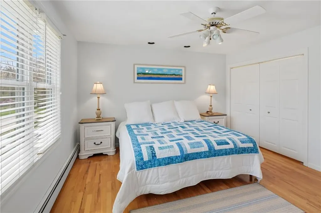 37 Pleasant Avenue Narragansett RI 02882