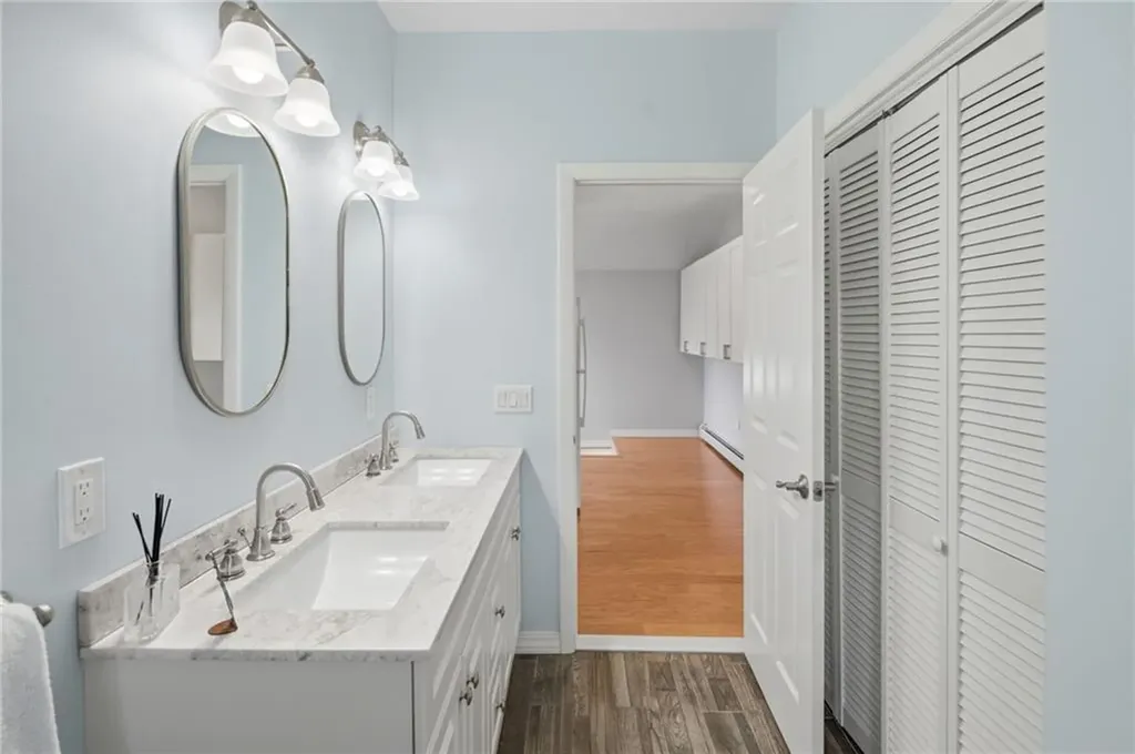 37 Pleasant Avenue Narragansett RI 02882