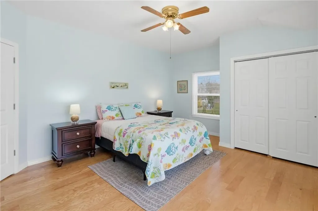 37 Pleasant Avenue Narragansett RI 02882