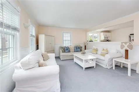 40 Holland Street Newport RI 02840