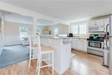 40 Holland Street Newport RI 02840