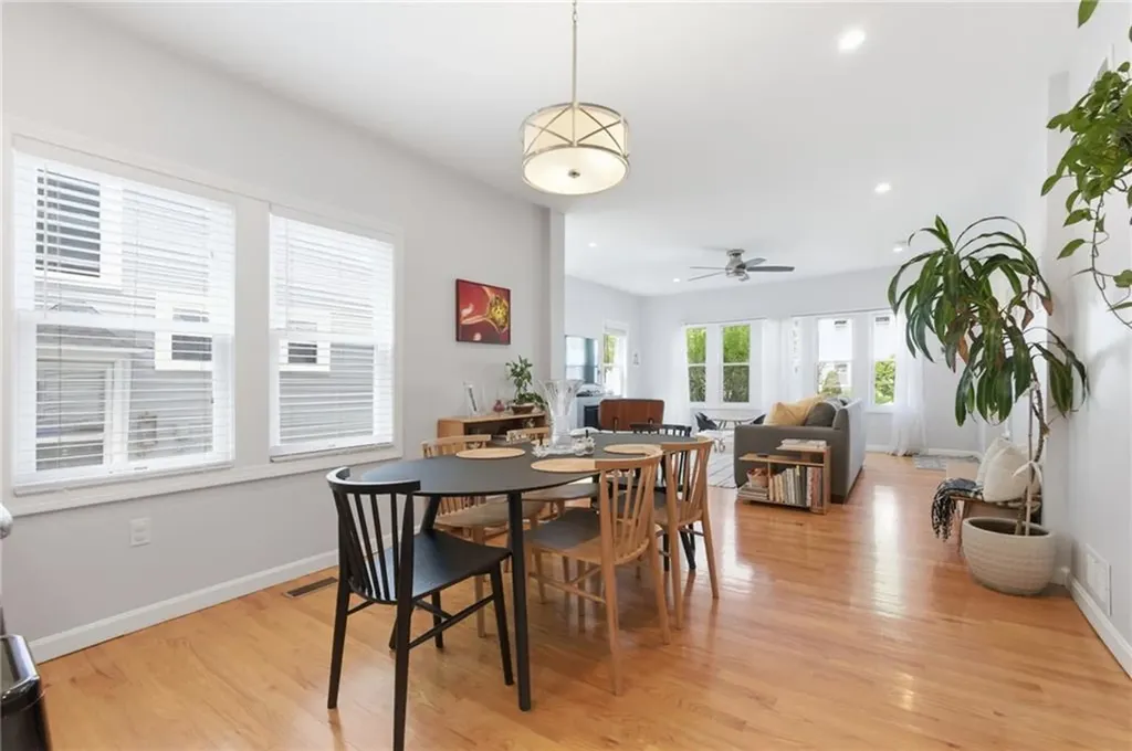 22 Taft Avenue Providence RI 02906