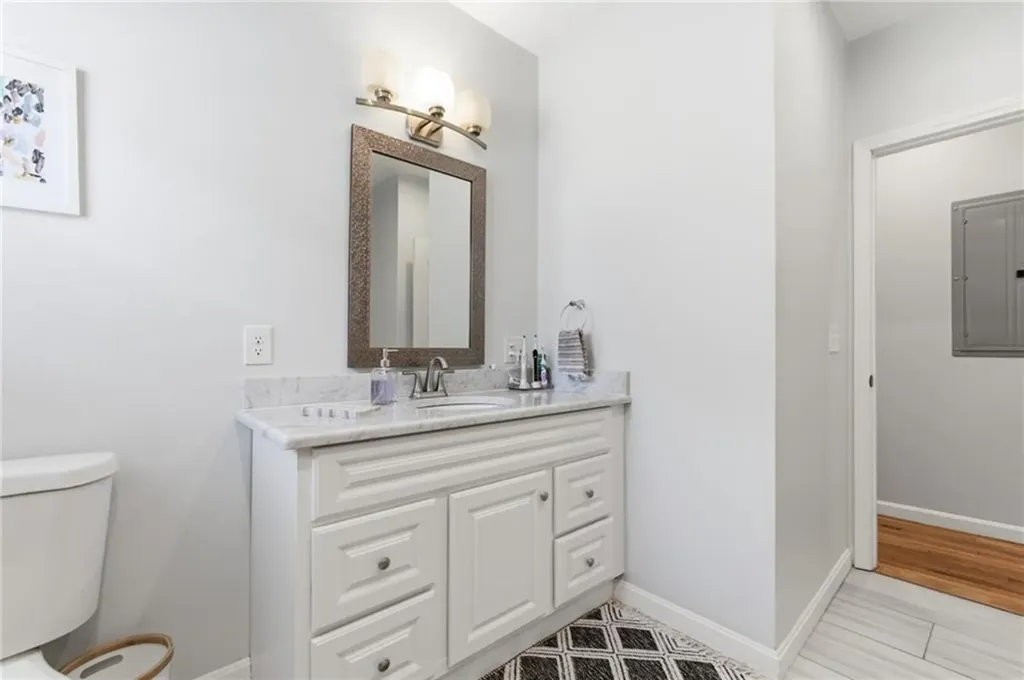 22 Taft Avenue Providence RI 02906