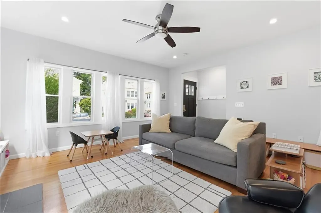 22 Taft Avenue Providence RI 02906