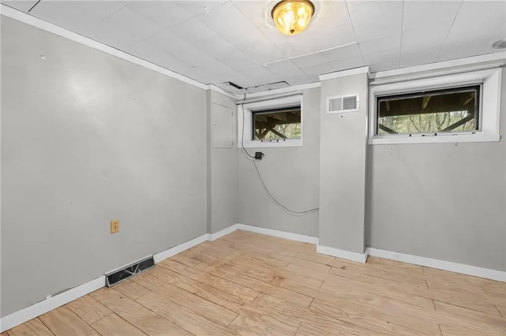 535 Log Road Smithfield RI 02917