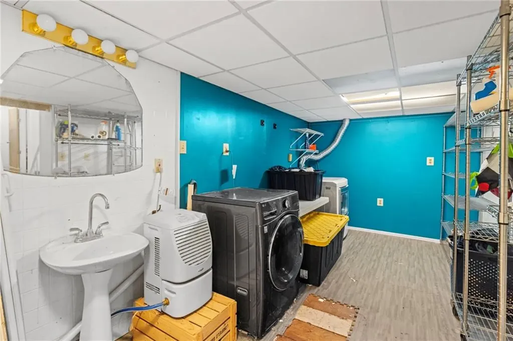 535 Log Road Smithfield RI 02917