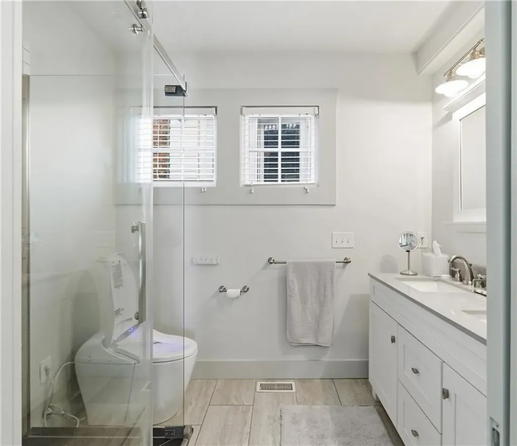 75 Mary Street Newport RI 02840
