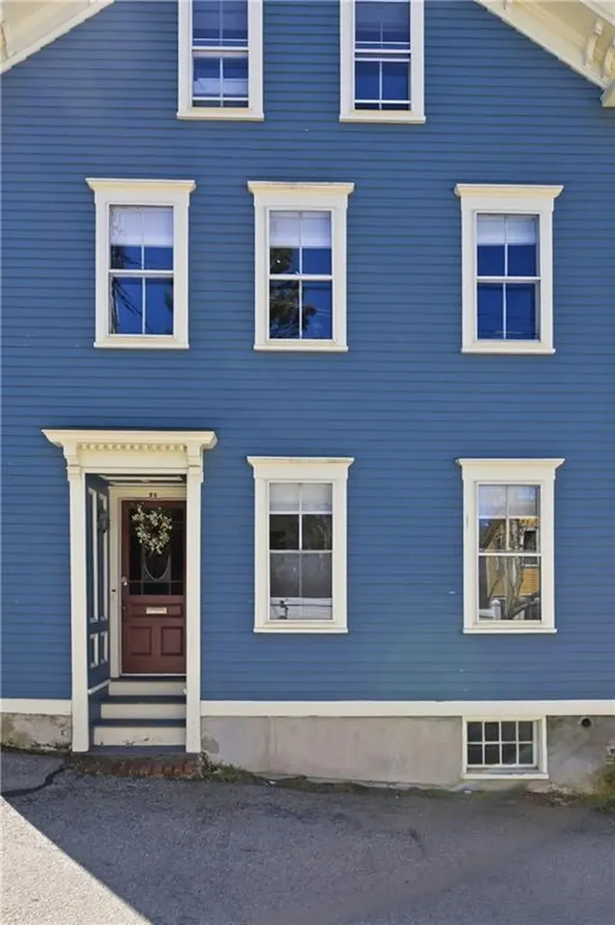 75 Mary Street Newport RI 02840