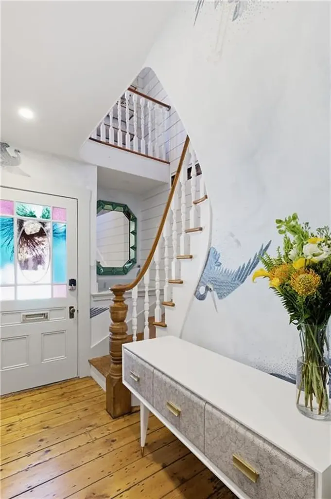 75 Mary Street Newport RI 02840