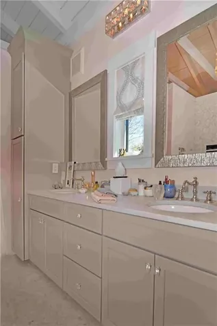 35 North Woods Trail South Kingstown RI 02879