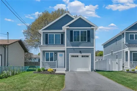 28 Ashley Street Cranston RI 02920