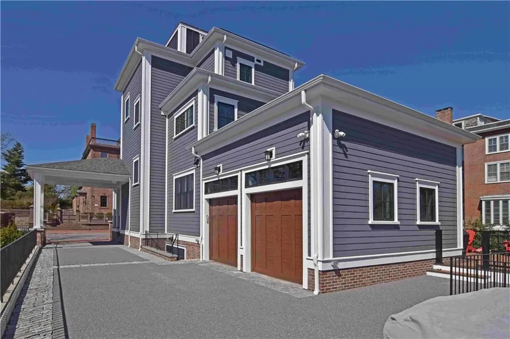 44 North Woods Trail South Kingstown RI 02879