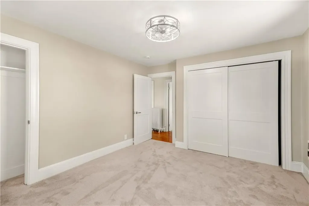 15 Redfern Street North Providence RI 02911