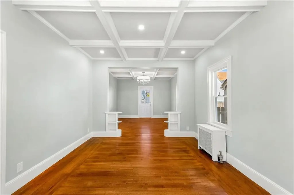 15 Redfern Street North Providence RI 02911