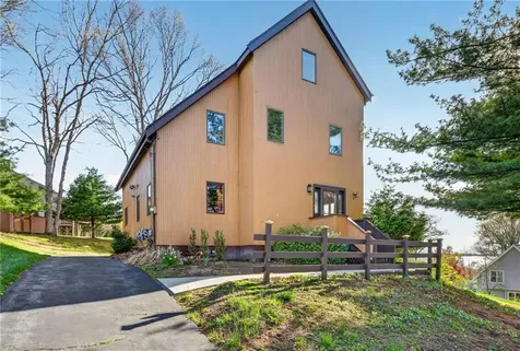 199 Lepes Road Tiverton RI 02878