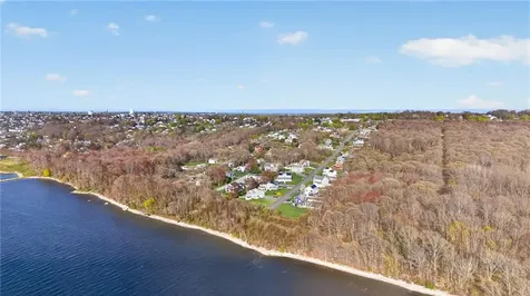 199 Lepes Road Tiverton RI 02878
