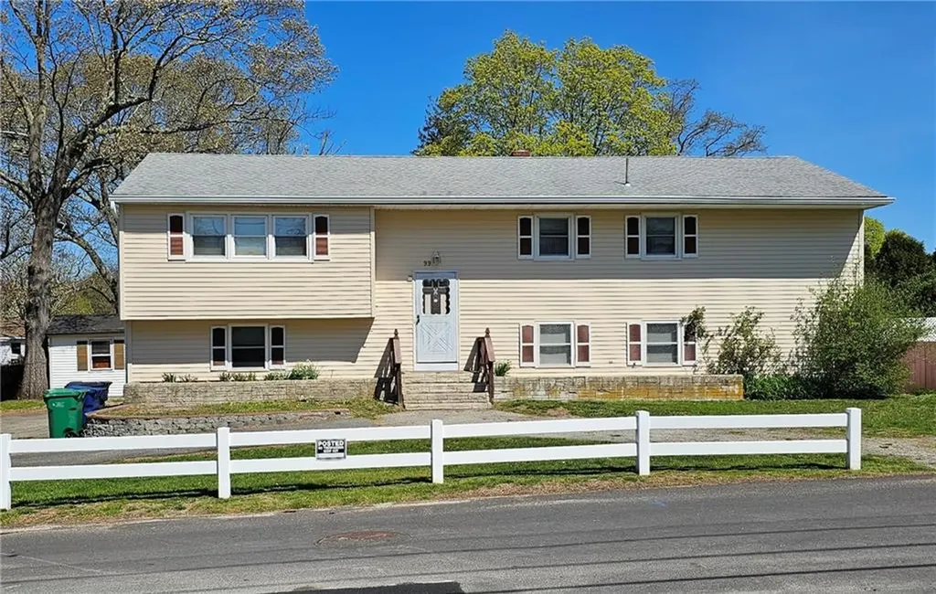 99 Pender Avenue Warwick RI 02889