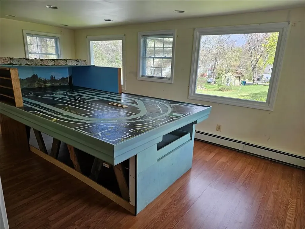 99 Pender Avenue Warwick RI 02889