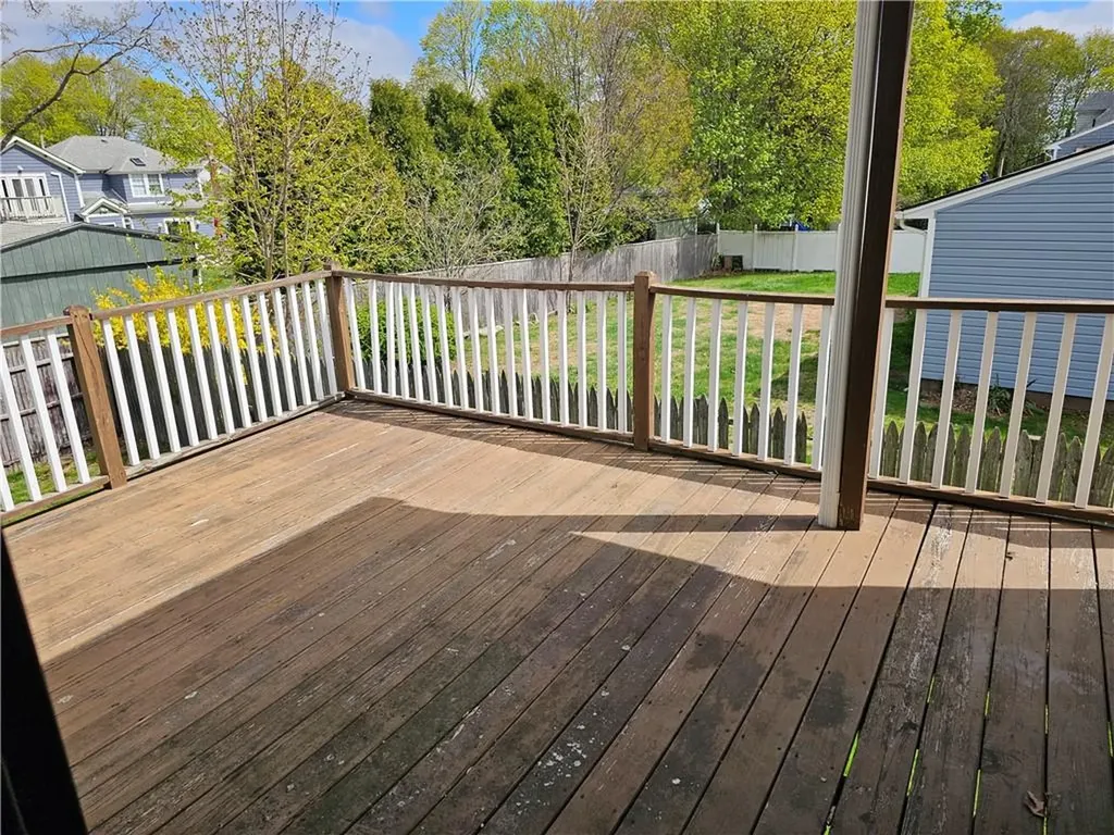 99 Pender Avenue Warwick RI 02889
