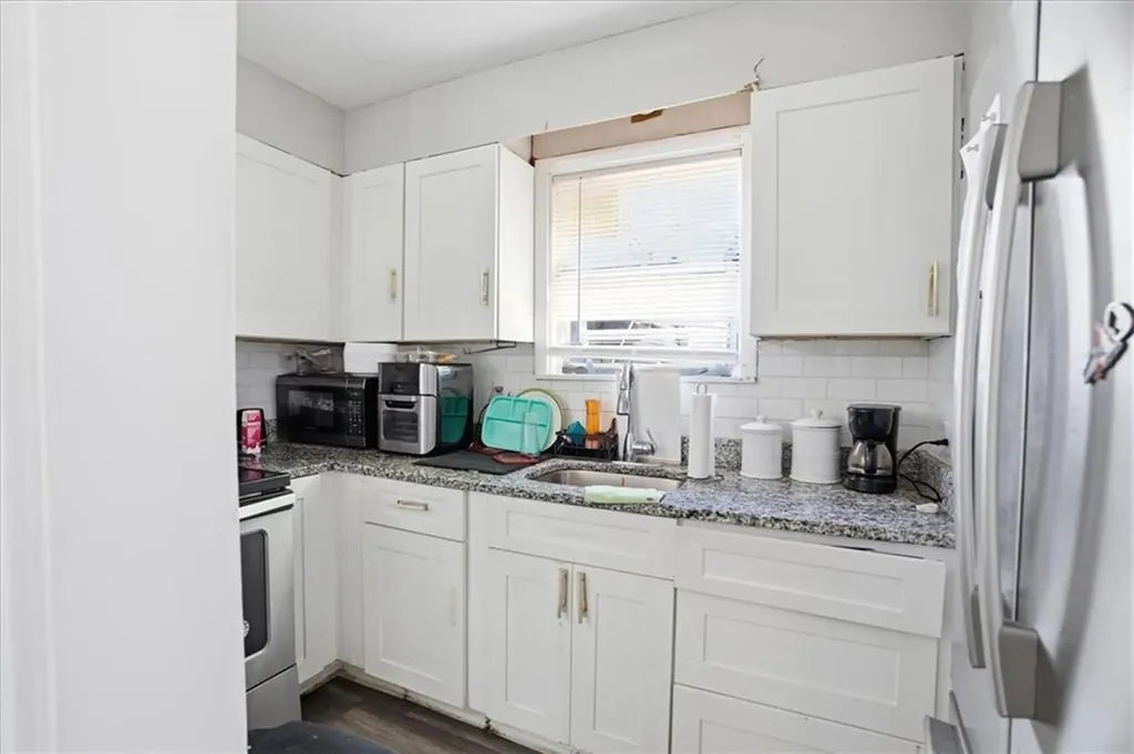 147 Warrington Street Providence RI 02907