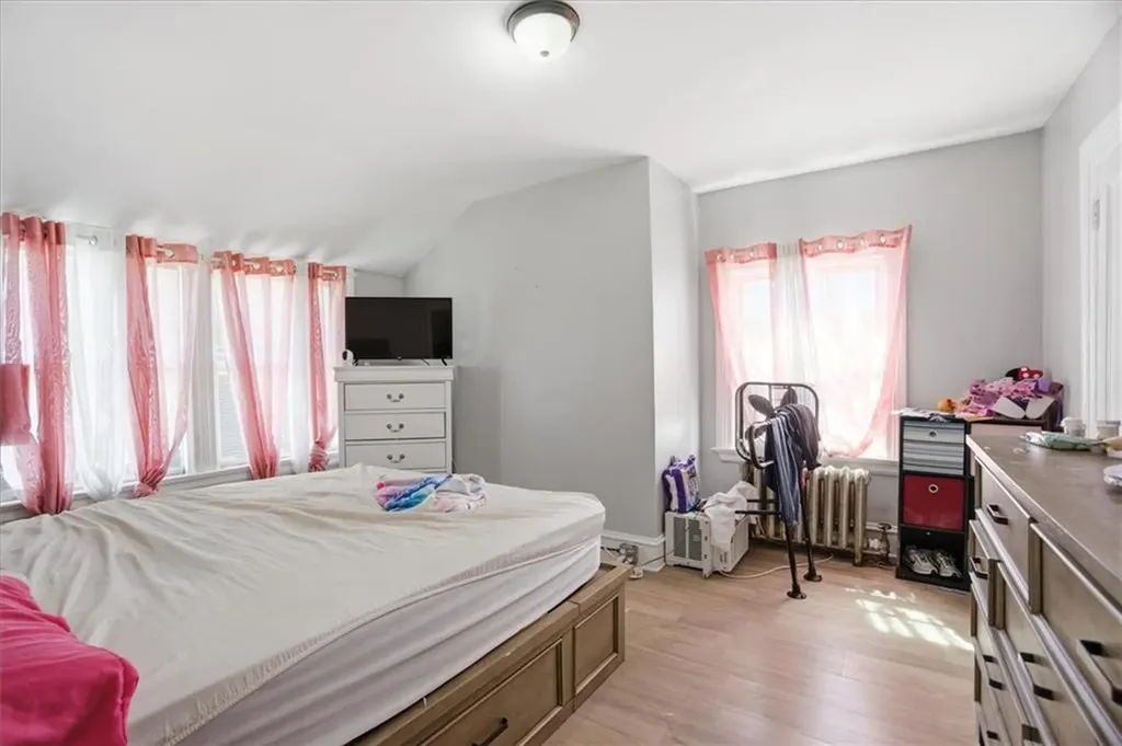 147 Warrington Street Providence RI 02907