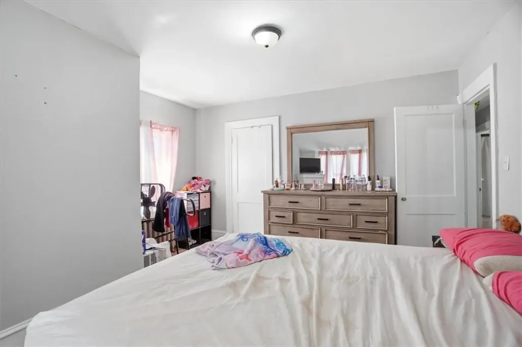 147 Warrington Street Providence RI 02907