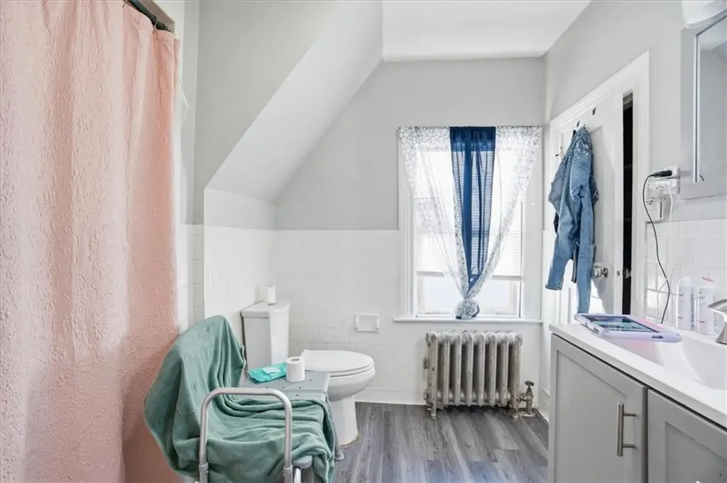 147 Warrington Street Providence RI 02907
