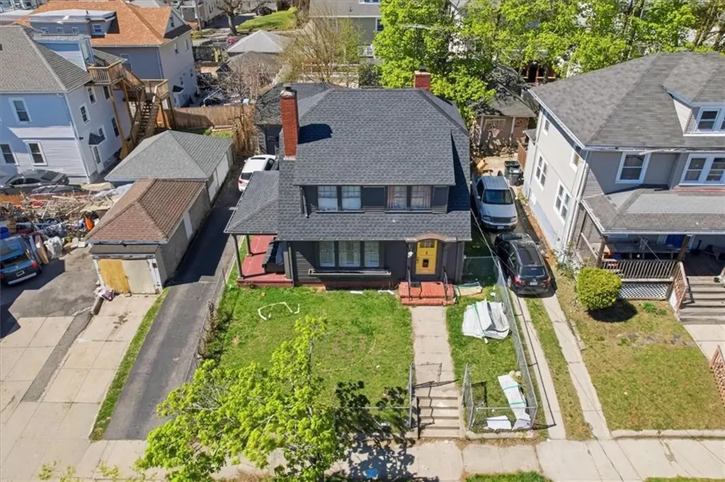 147 Warrington Street Providence RI 02907