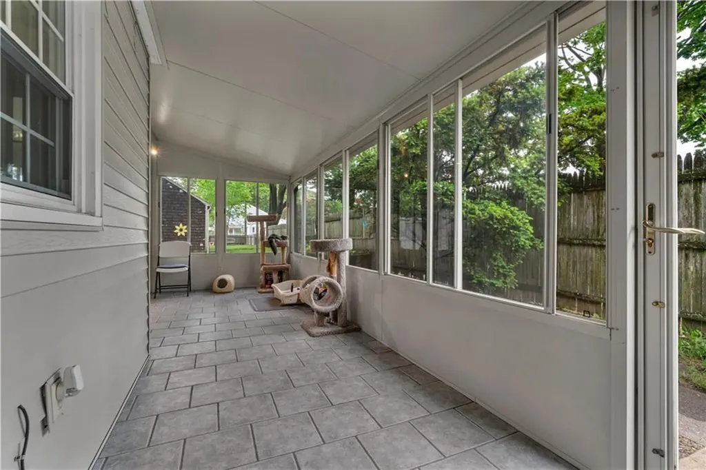 57 Park Dr Drive East Providence RI 02915