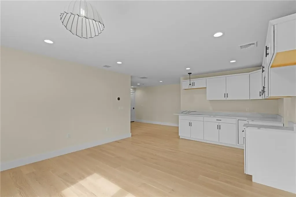 50 Prospect Avenue Jamestown RI 02835