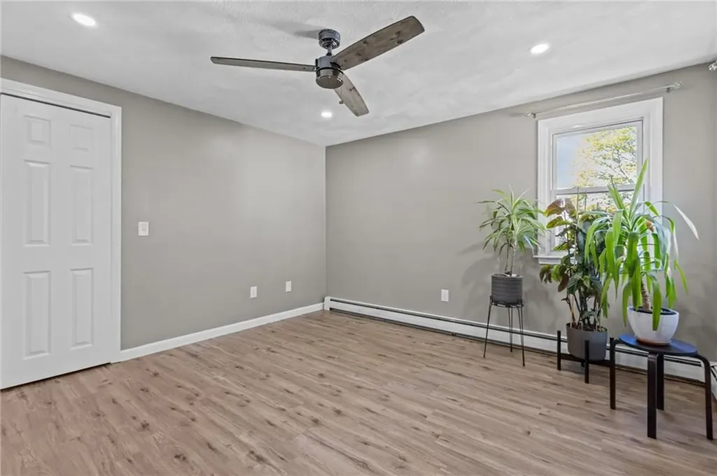 56 Pearl Avenue North Providence RI 02904