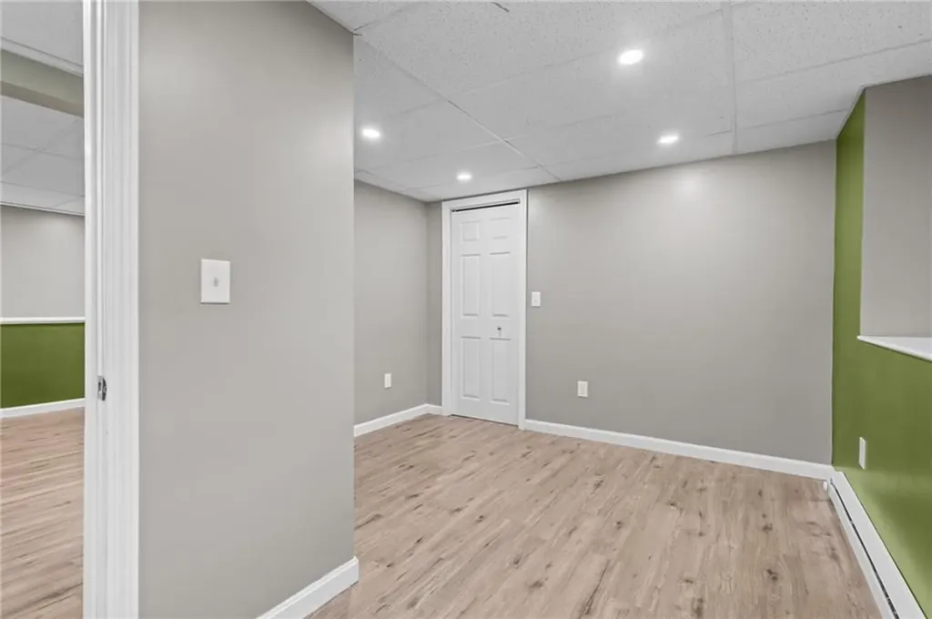56 Pearl Avenue North Providence RI 02904