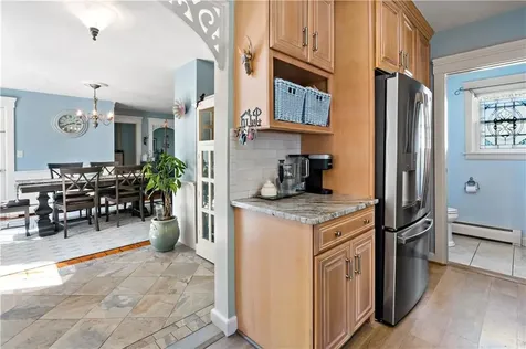 110 Ten Rod Road North Kingstown RI 02852