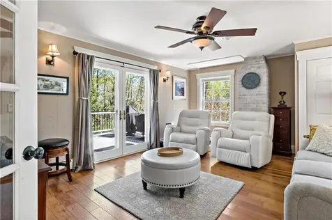 110 Ten Rod Road North Kingstown RI 02852