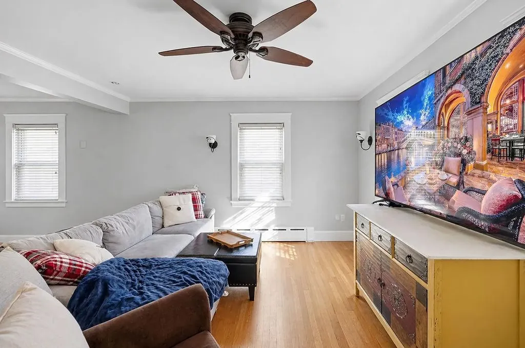 18 Sprague Court Portsmouth RI 02871