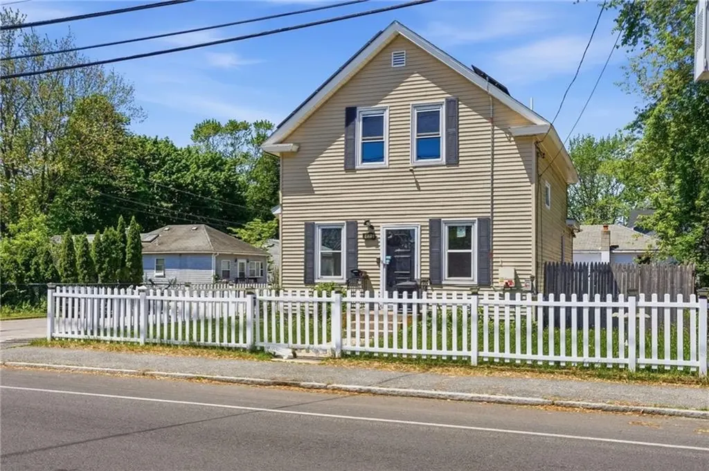625 Oakland Beach Avenue Warwick RI 02889