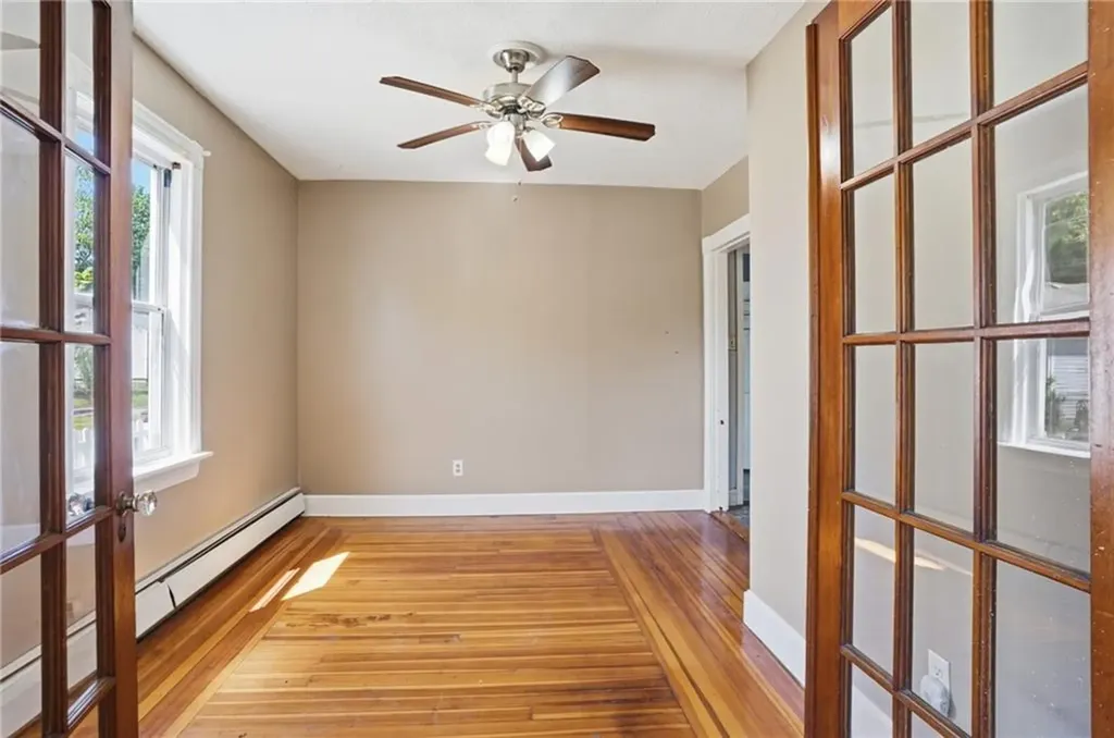 625 Oakland Beach Avenue Warwick RI 02889