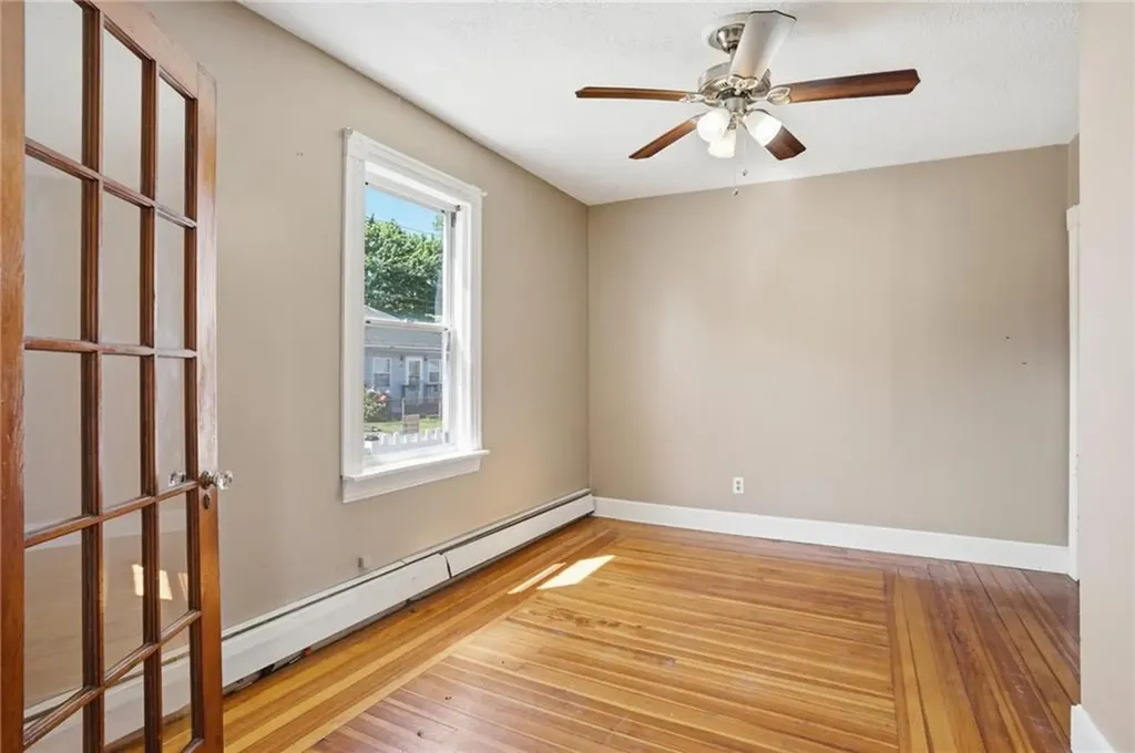 625 Oakland Beach Avenue Warwick RI 02889