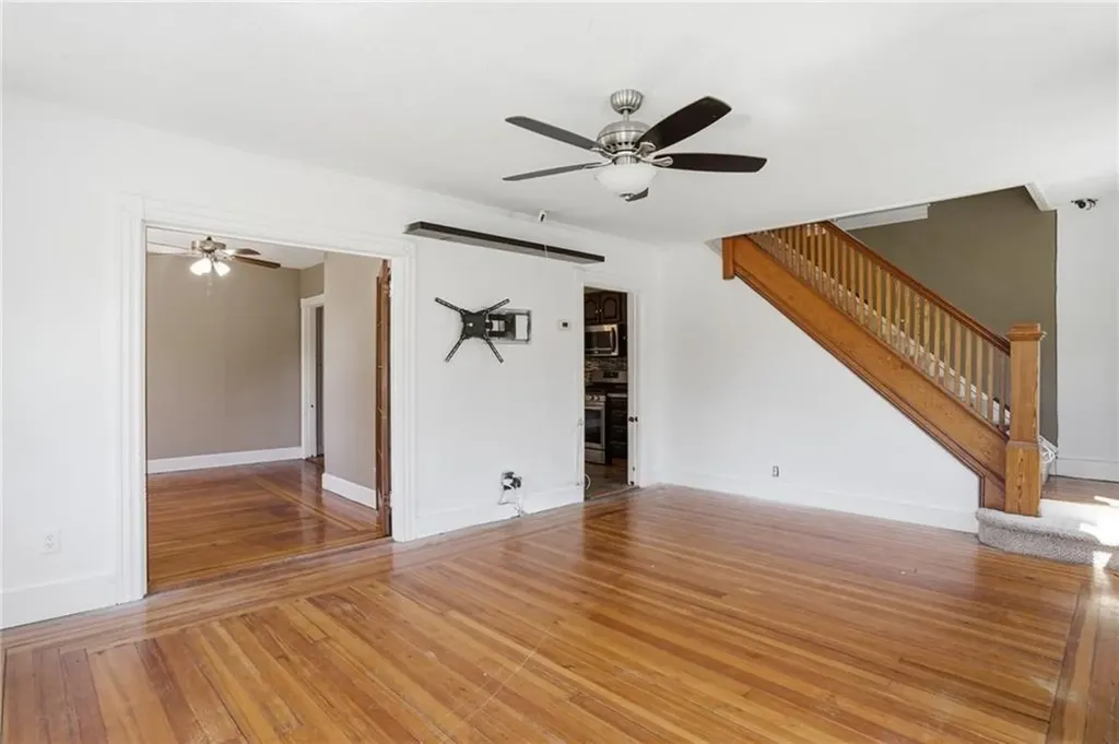 625 Oakland Beach Avenue Warwick RI 02889