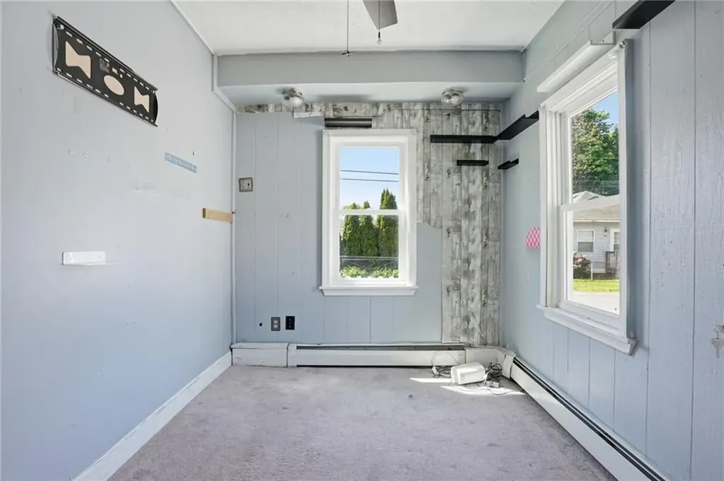 625 Oakland Beach Avenue Warwick RI 02889