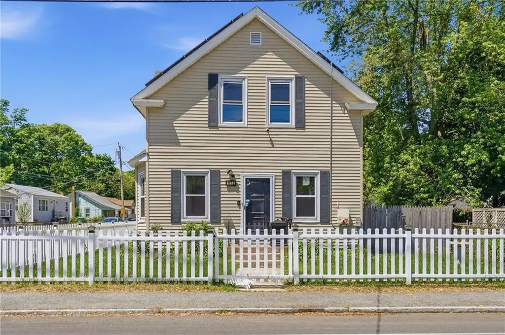 625 Oakland Beach Avenue Warwick RI 02889