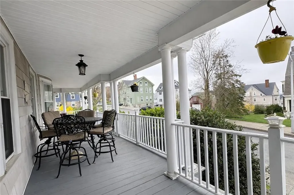 739 Rock Street Fall River MA 02720