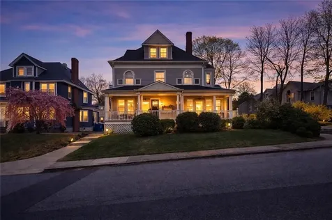 739 Rock Street Fall River MA 02720