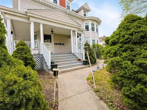 739 Rock Street Fall River MA 02720