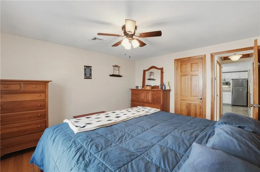 153 Falcon Avenue Warwick RI 02888