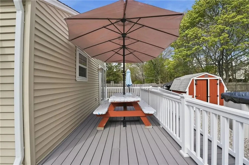 153 Falcon Avenue Warwick RI 02888