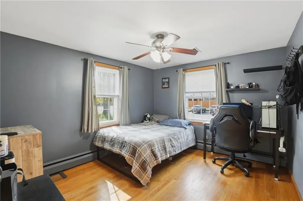 153 Falcon Avenue Warwick RI 02888